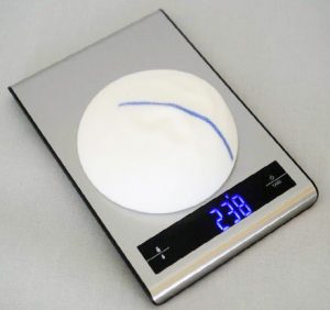 Brustvergrößerung mit leichten b-lite-Implantat Dr. Turkof Wien